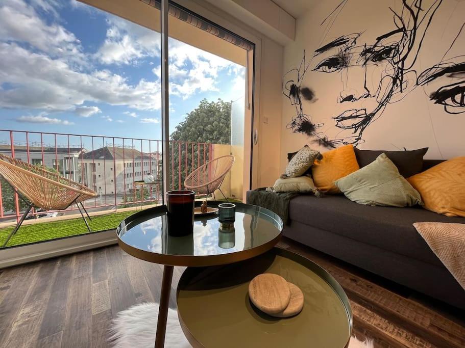 Apartamento Angele - Relaxez-Vous ! La Roche-sur-Yon Exterior foto